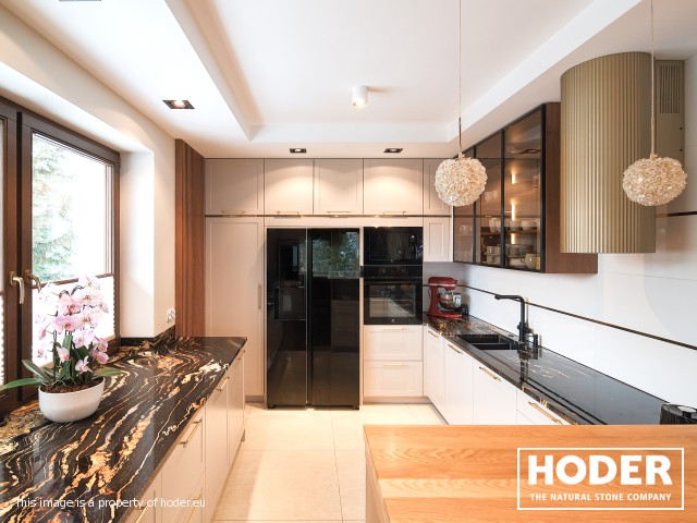 Blat kuchenny z granitu 458 - zdjęcie numer 1