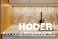 Kamienie w stylu Quiet Luxury