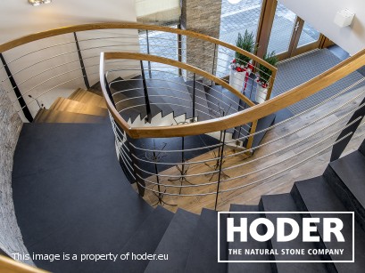 Schody z kamienia naturalnego to połączenie estetyki i wyzwań technicznych. Sprawdź, co musi wiedzieć architekt, zanim zaprojektuje je bezbłędnie – od wyboru materiału po montaż i obróbkę.