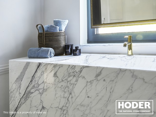 Strefa dzienna, kuchnia oraz łazienka z marmuru 129 i 156 oraz konglomeratu kwarcowego 1103 - zdjęcie numer 20