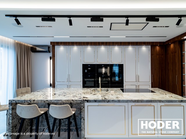 Blat kuchenny z granitu 712 - zdjęcie numer 4