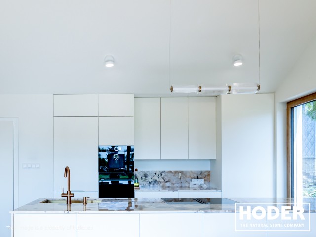 Blaty kuchenne z kwarcytu naturalnego 411 - zdjęcie numer 3