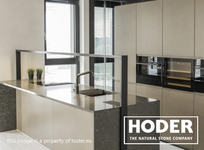 Blat kuchenny z konglomeratu kwarcowego 8300