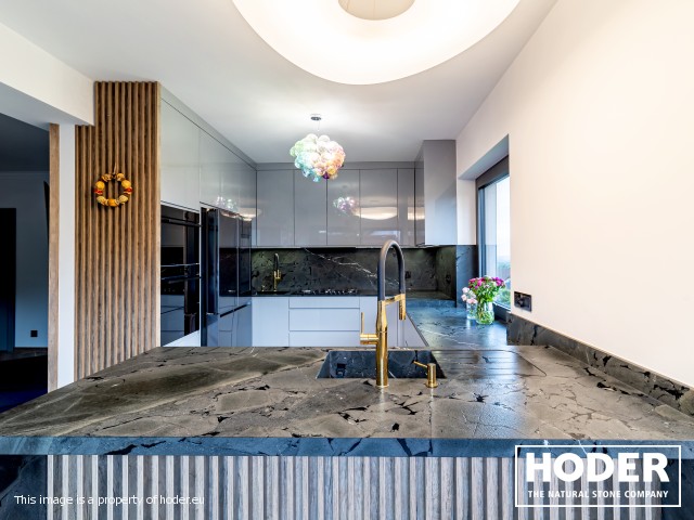 Blat kuchenny z kwarcytu naturalnego 470 - zdjęcie numer 9