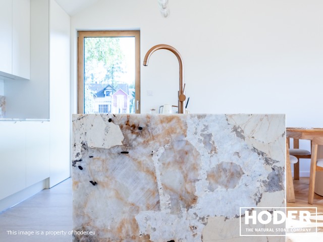 Blat kuchenny z kwarcytu naturalnego 411 - zdjęcie numer 10