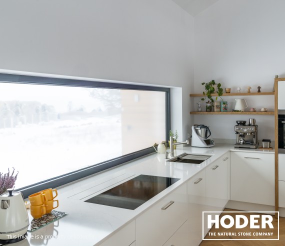 Czy biały blat w kuchni ma sens?