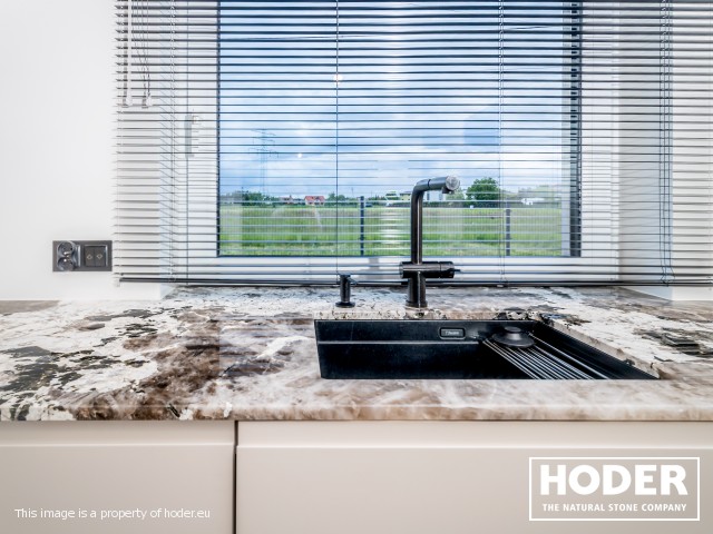 Blat kuchenny z kwarcytu naturalnego 483 - zdjęcie numer 6