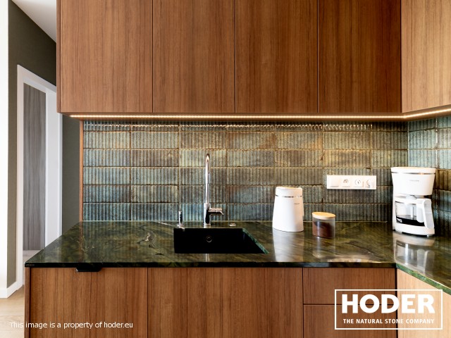 Blat kuchenny z kwarcytu naturalnego 713 - zdjęcie numer 2