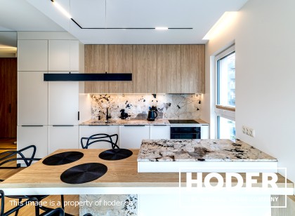 Blat kuchenny z kwarcytu naturalnego 411